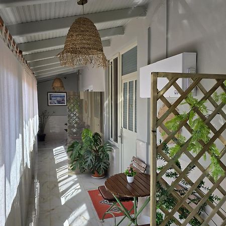 Jonian Boutique Hotel Саранда Екстер'єр фото