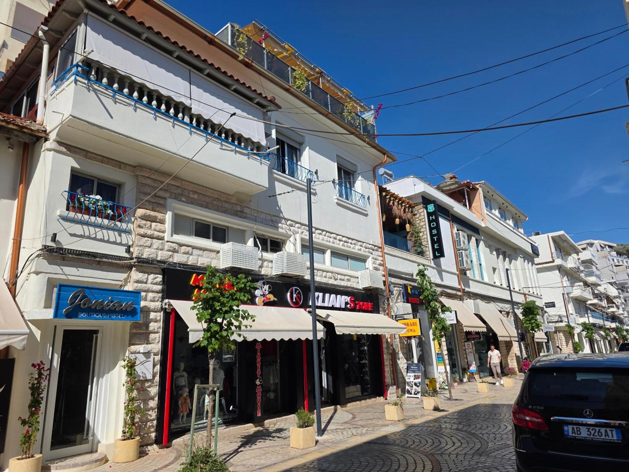 Jonian Boutique Hotel Саранда Екстер'єр фото