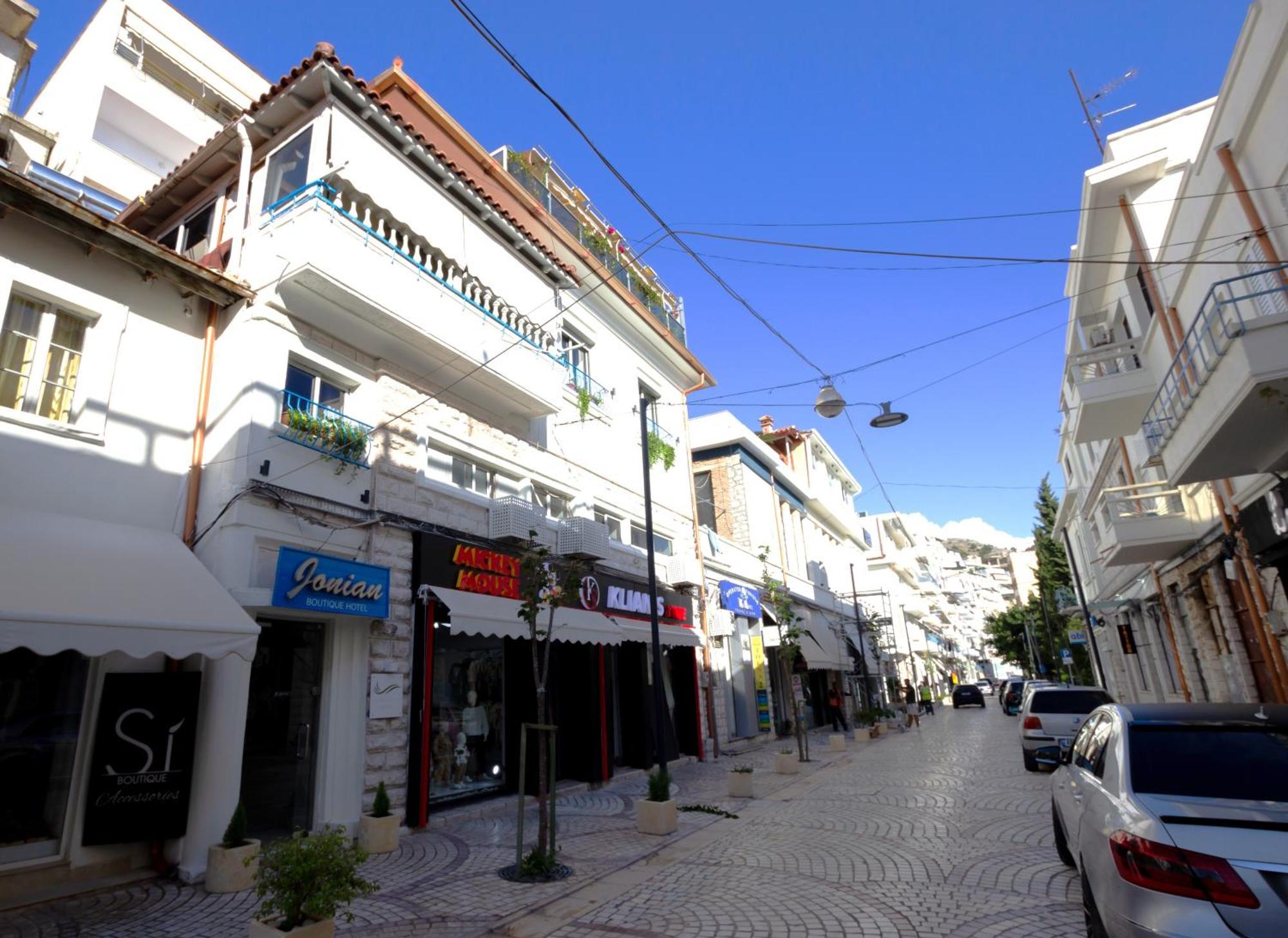 Jonian Boutique Hotel Саранда Екстер'єр фото
